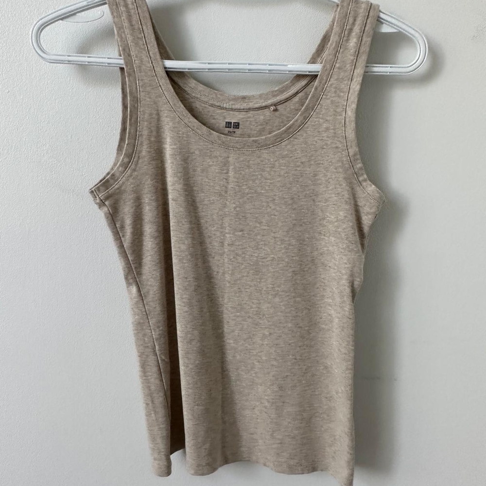 Uniqlo Beige Tank Top for Women